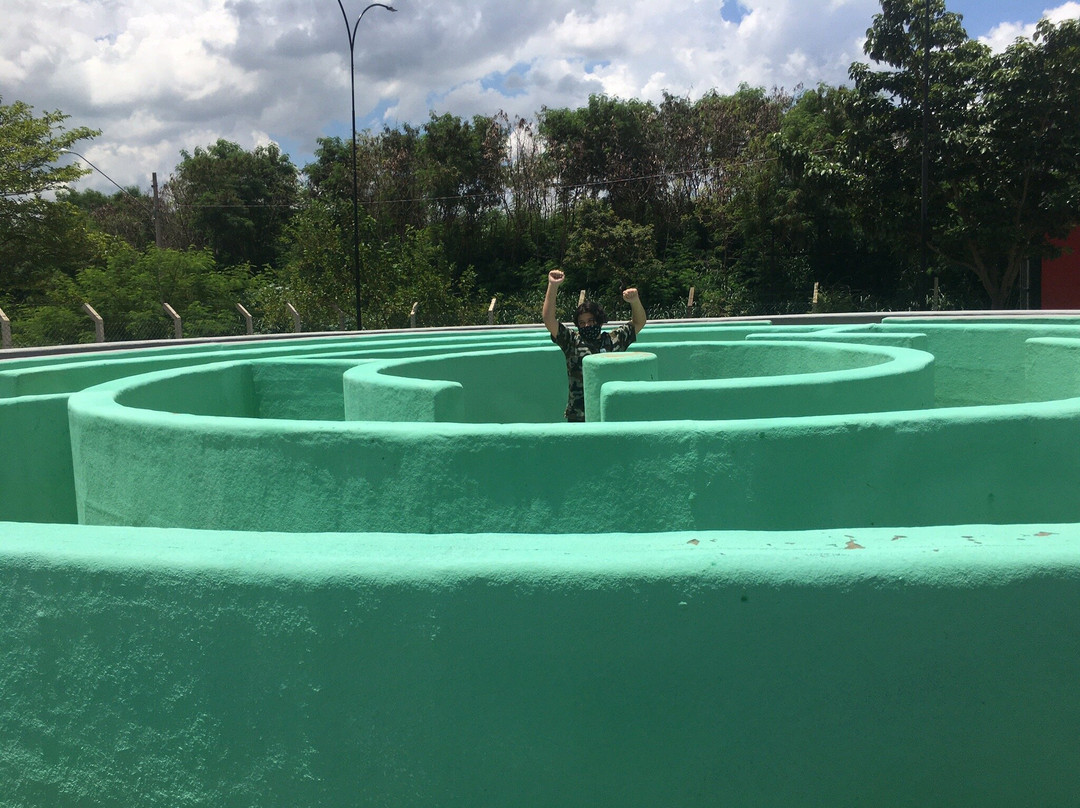 Praça dos Exageros-伊图必去景点