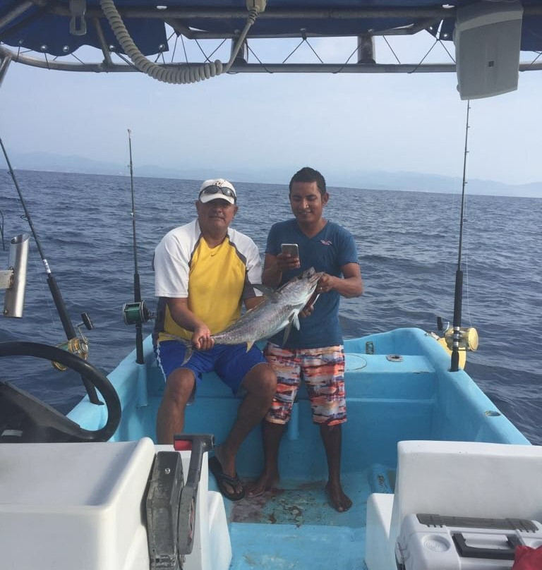 Gabriel sport fishing & bay tours-Crucecita必去景点