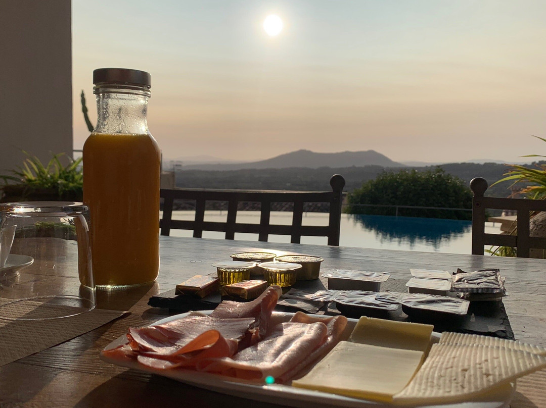 Can Cota Suites & Spa主图