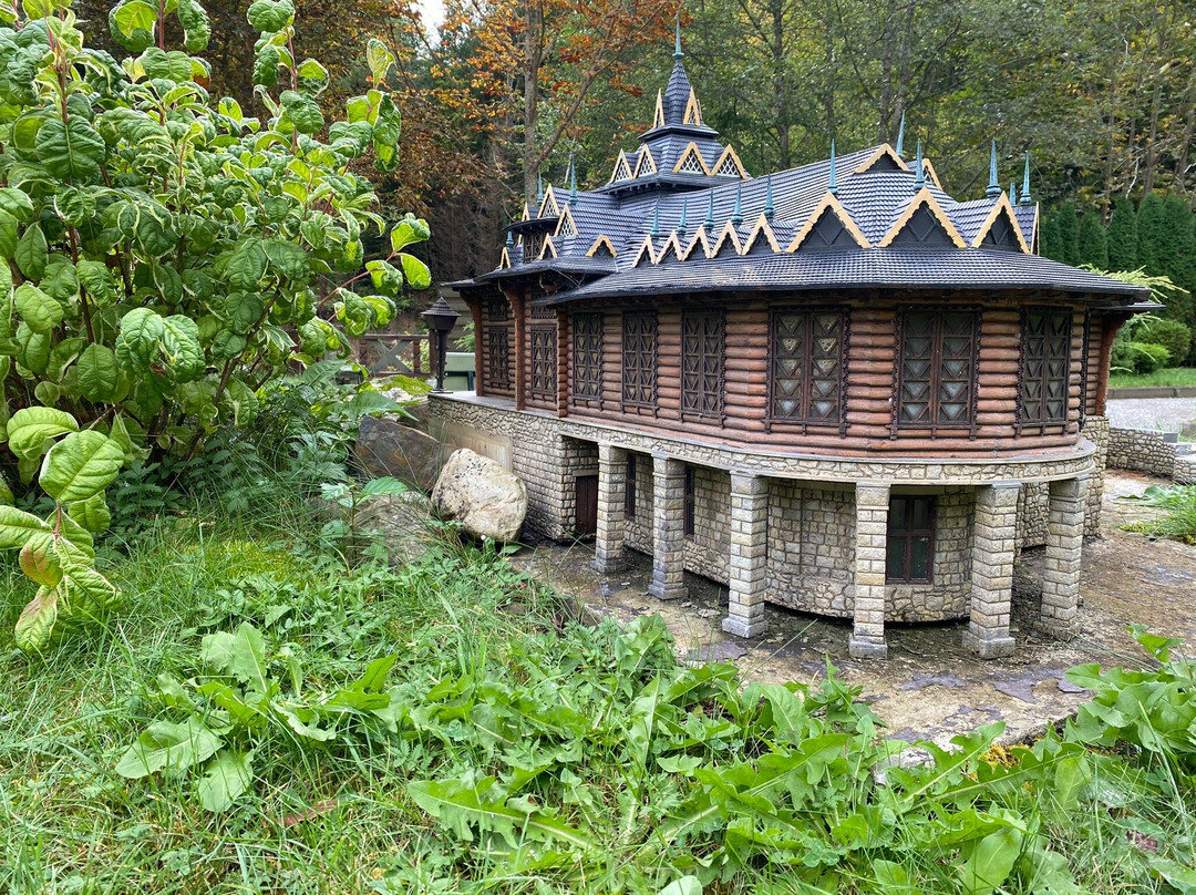 Park-Museum of the Carpathians in Miniature-Yaremche必去景点