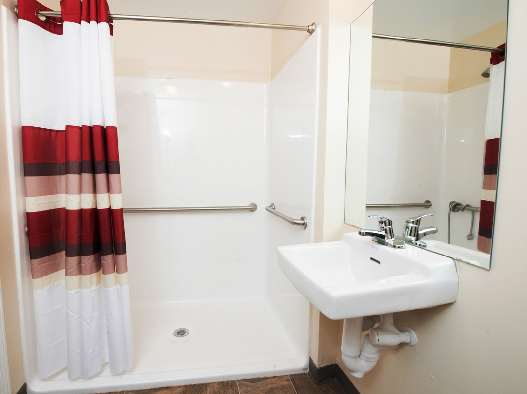 Red Roof Inn & Suites Dickinson主图