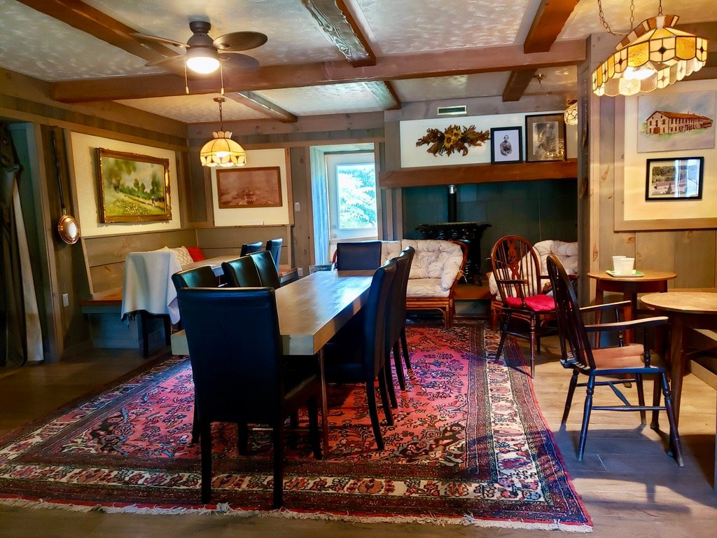 Neustadt Springs Brewery景点图片