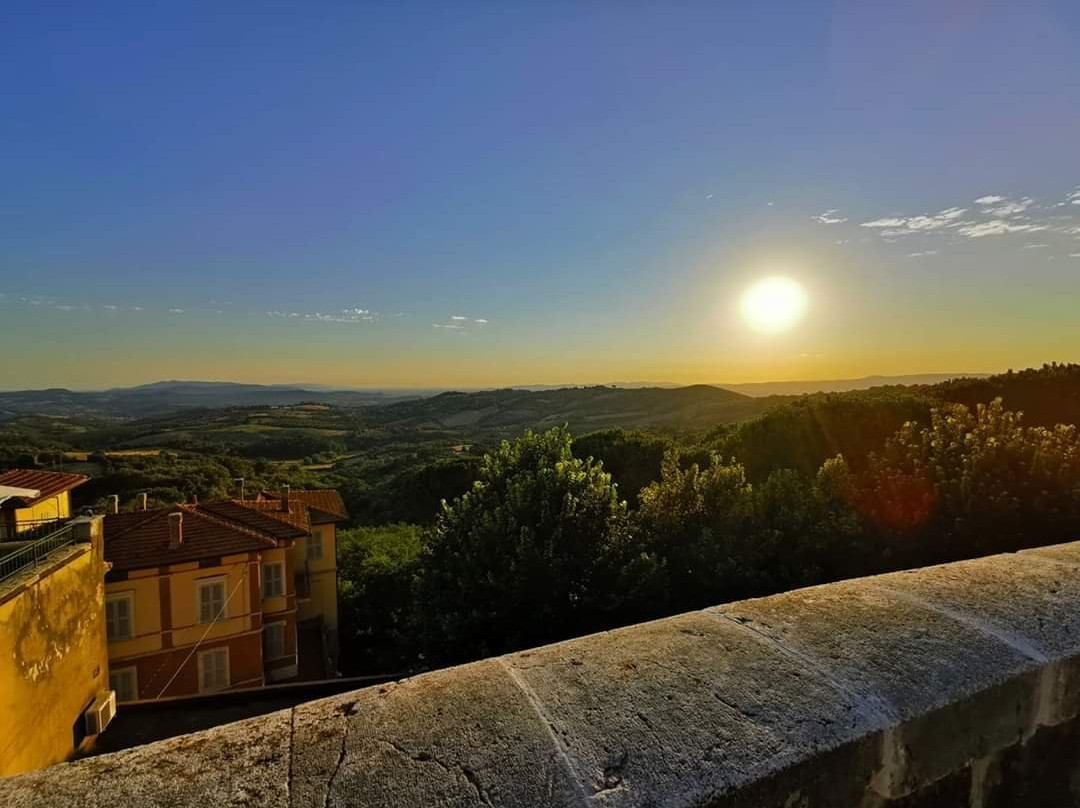 Cassero e Torre Panoramica Manciano景点图片