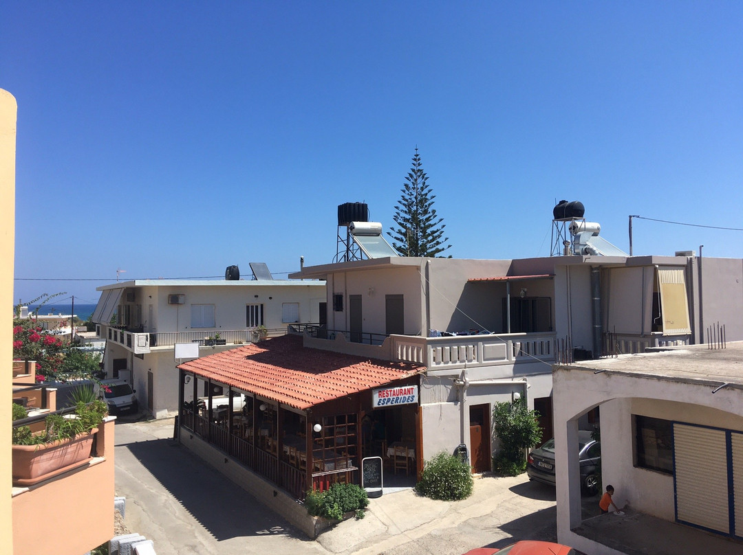 Pergamos Village主图