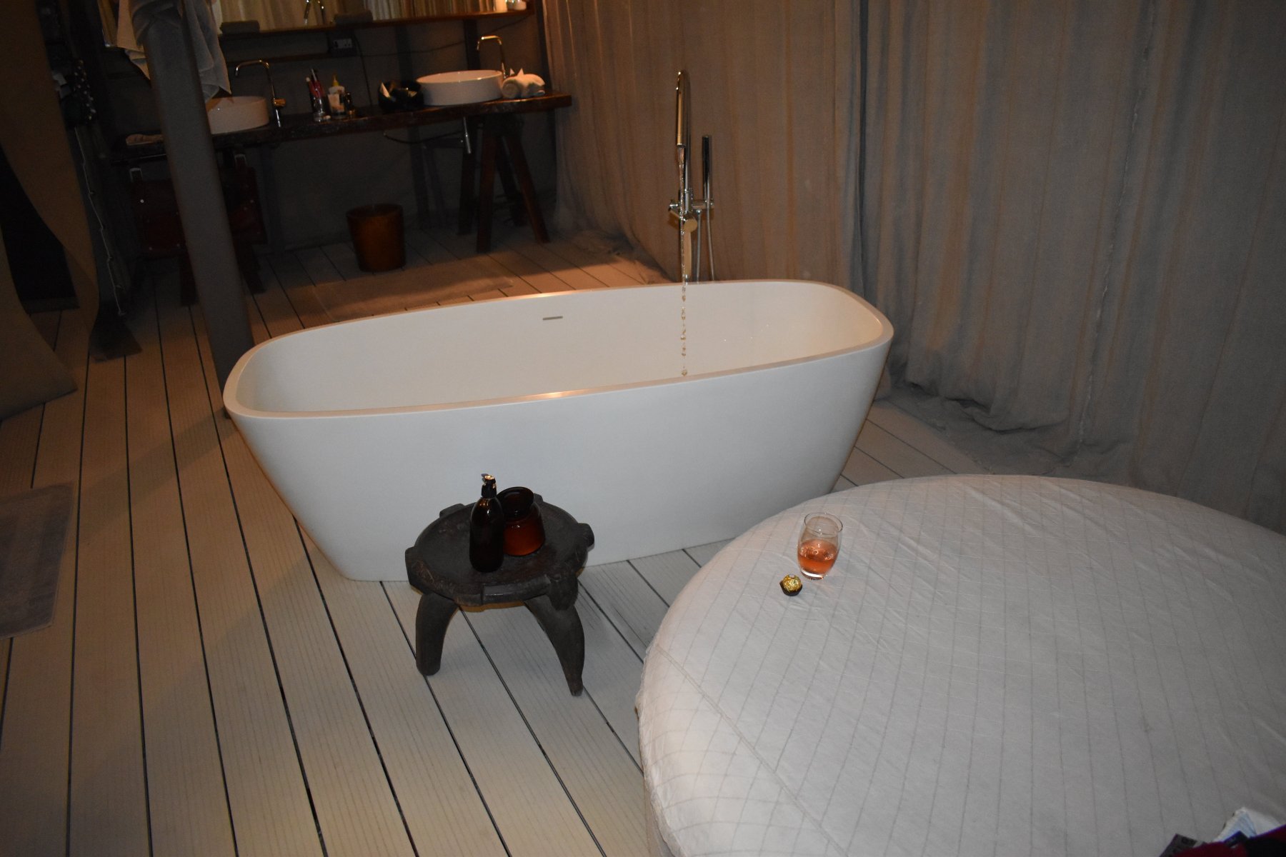 Time + Tide Chinzombo-浴室