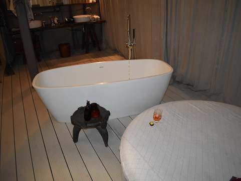 Time + Tide Chinzombo主图