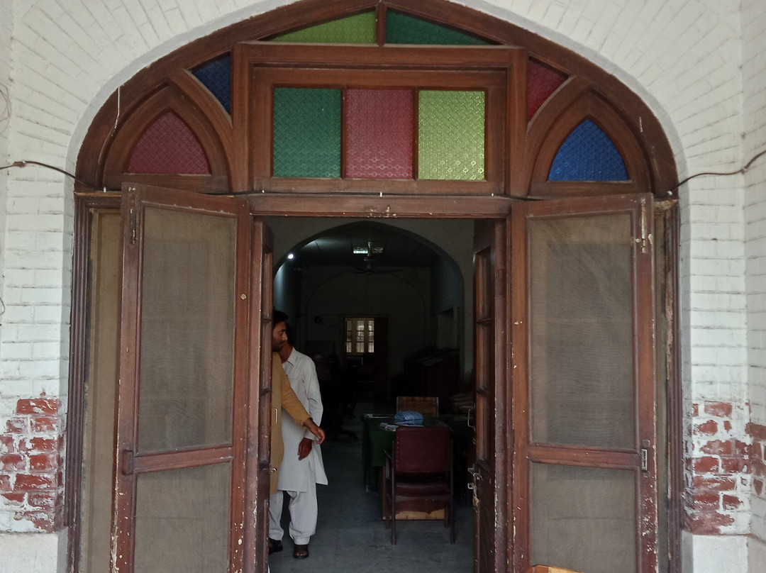 Allama Iqbal Public Library-Faisalabad必去景点