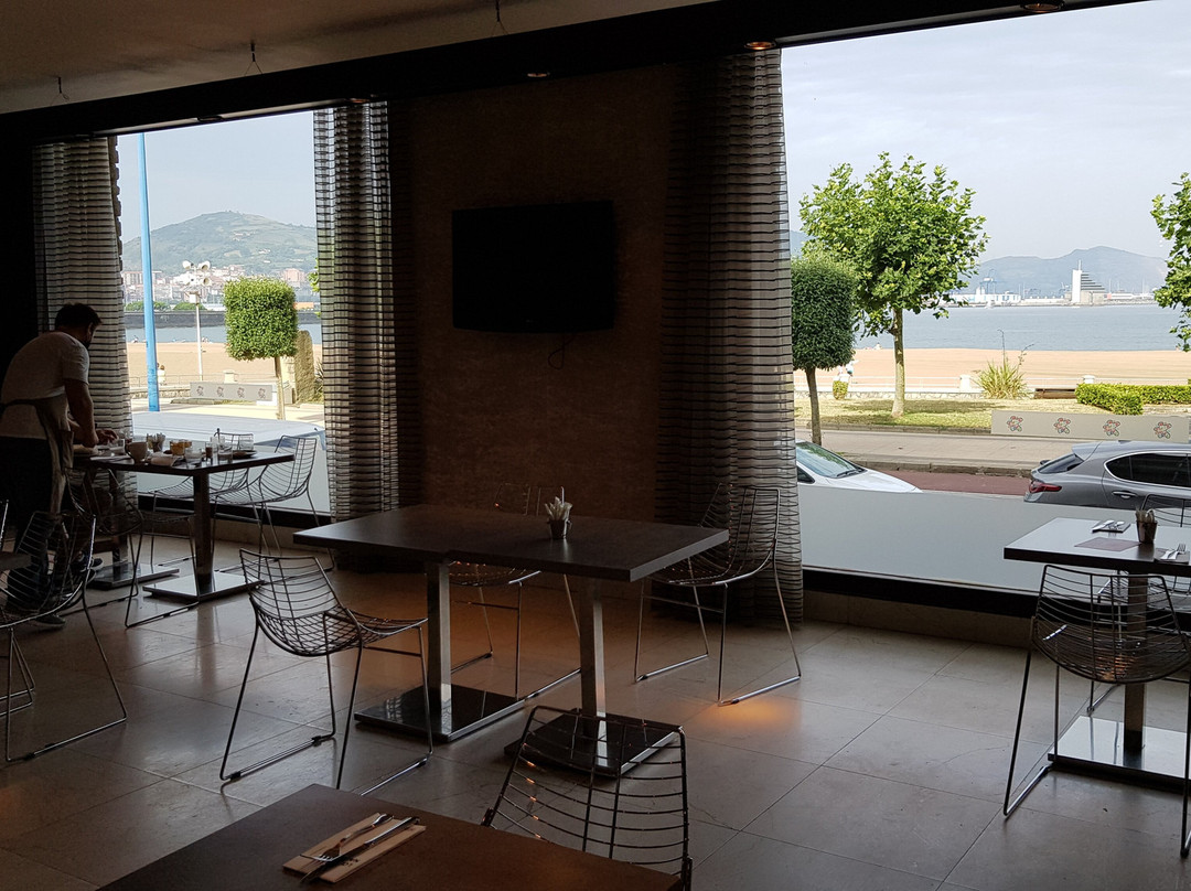 Petit Palace Tamarises主图