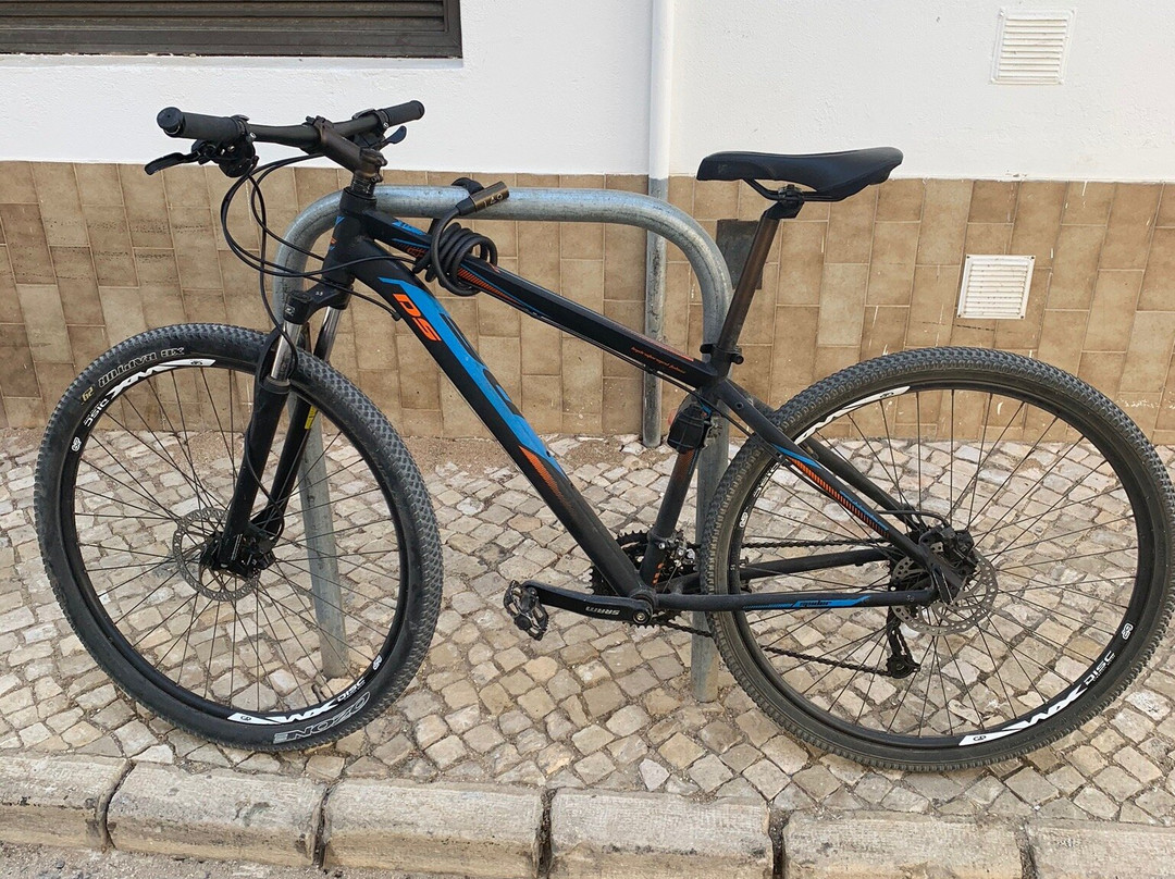 Scooters & Bikes To Rent-波尔蒂芒必去景点