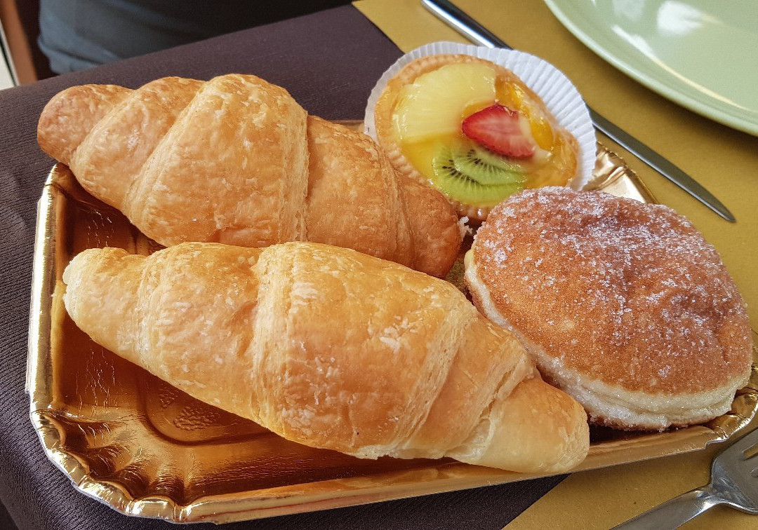 Green Gallery Hotel主图