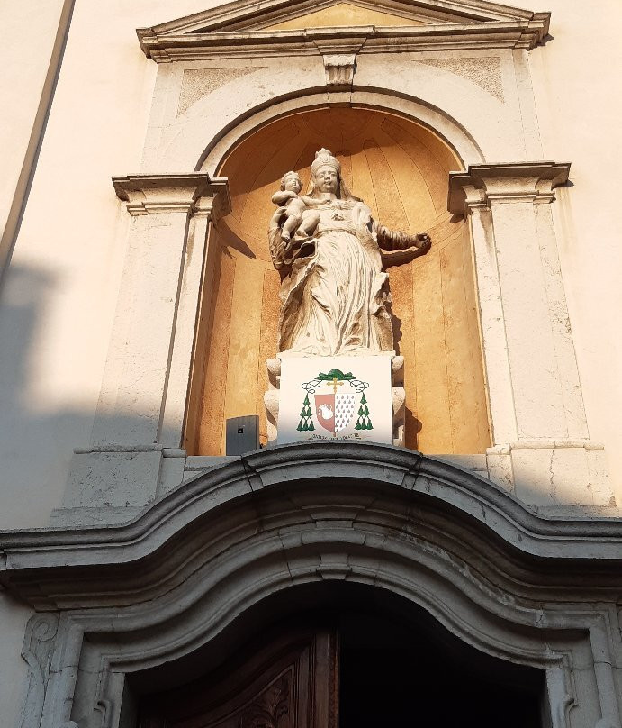 Chiesa Santa Maria Assunta景点图片