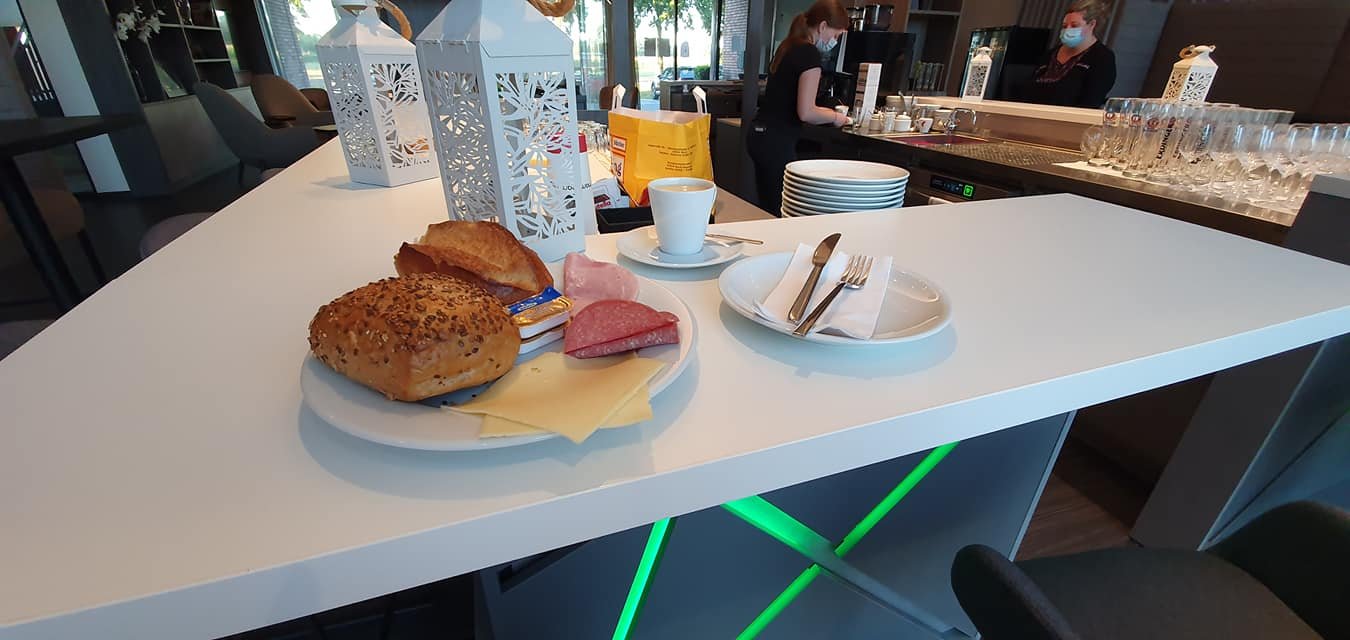Elaya Hotel Kevelaer-餐饮