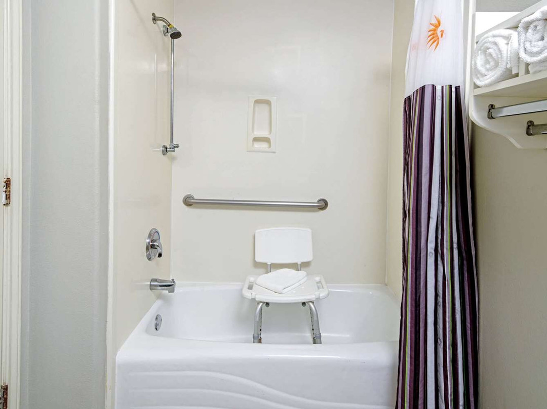 La Quinta Inn & Suites by Wyndham Brownsville North主图