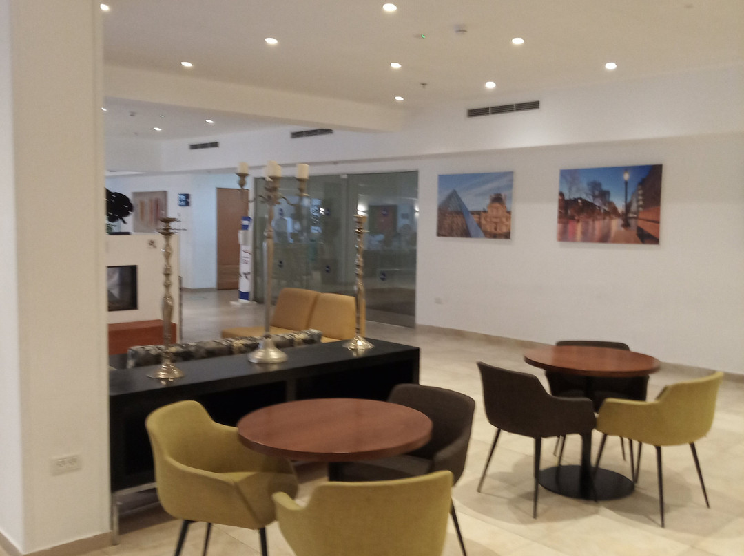 C内韦伊兰酒店主图