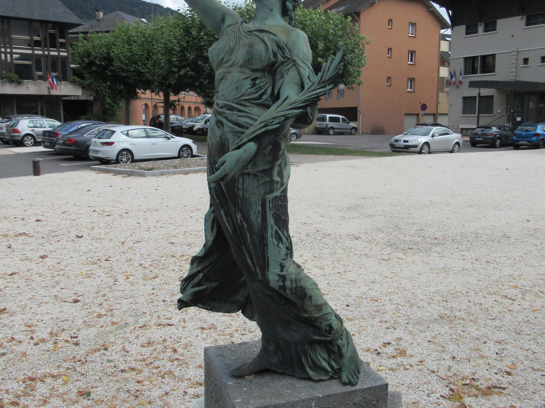 Monument communal-Ugine必去景点