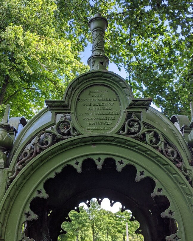 Barrhead Co-operative Society Fountains景点图片