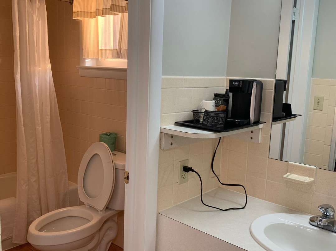 White Rose Motel主图