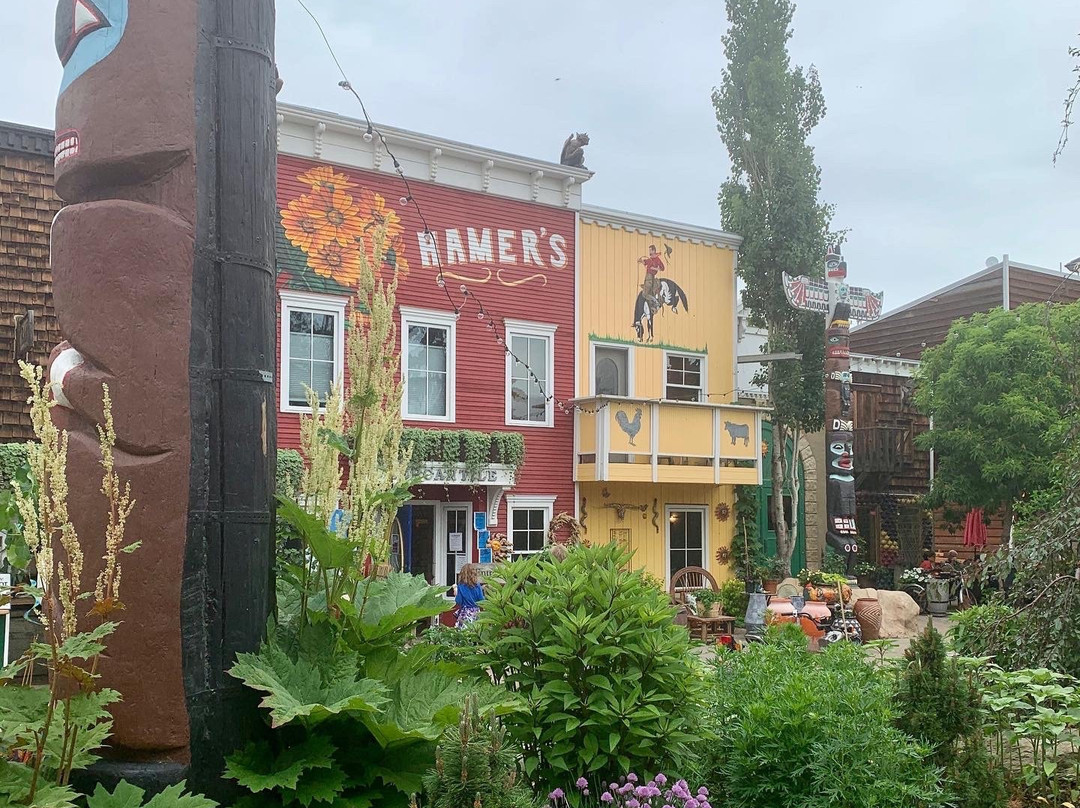 The Saskatoon Berry Farm-De Winton必去景点