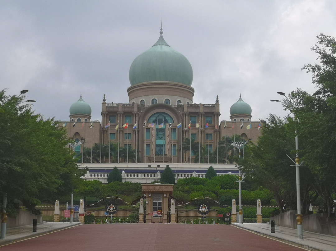 Dataran Putra-太子城必去景点