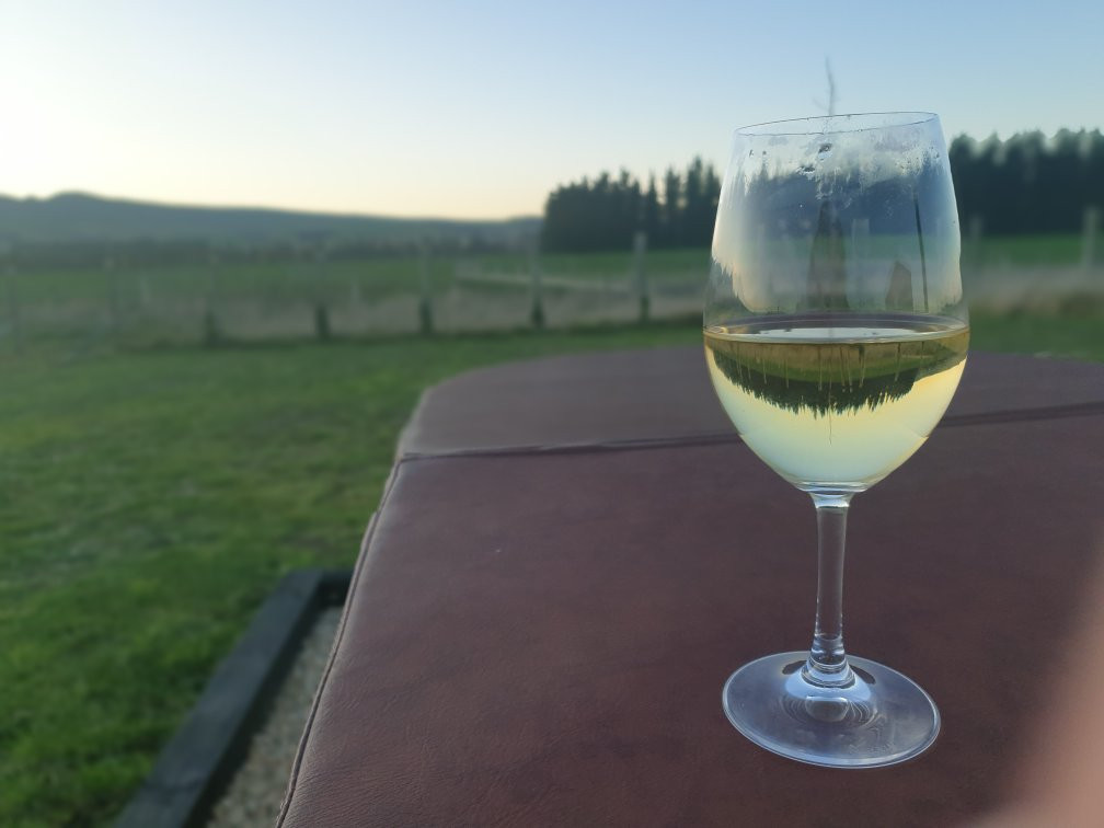 Georges Road Wines景点图片