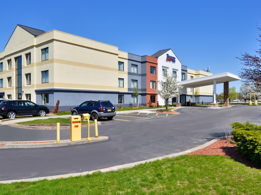 Fairfield Inn Rochester Airport主图