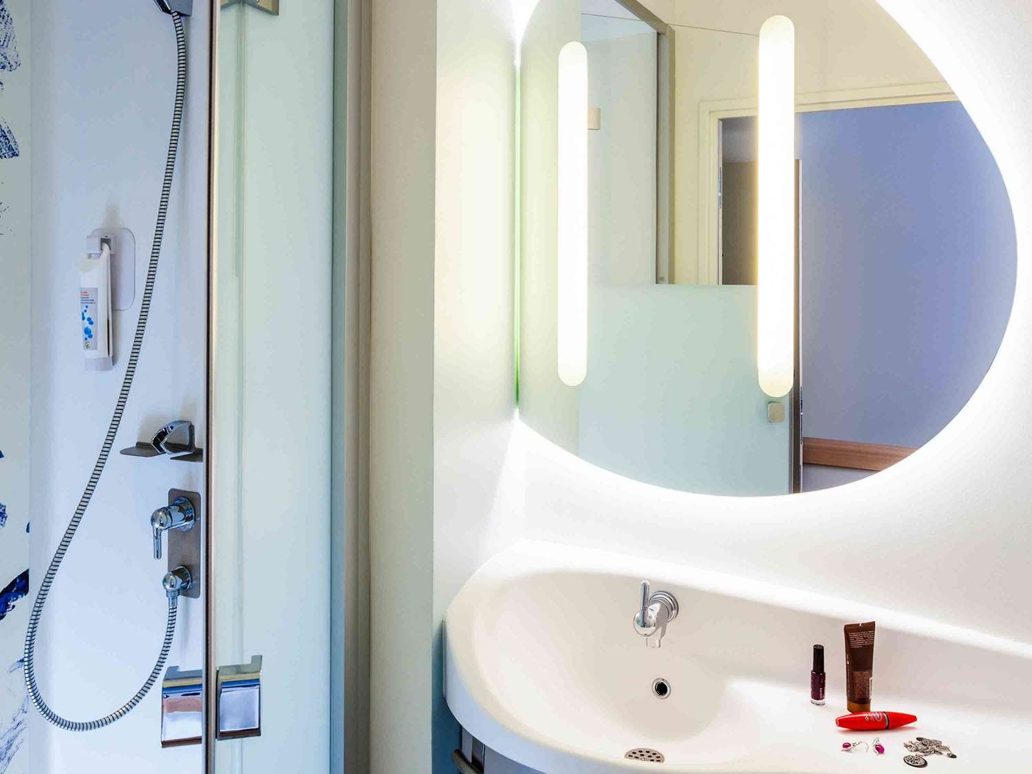 Sens 宜必思经济型酒店-官方