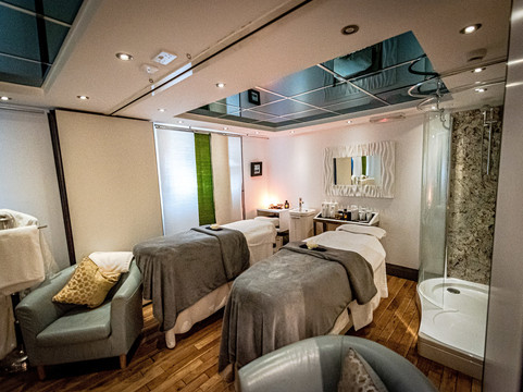 Solaia Spa-Frankby必去景点