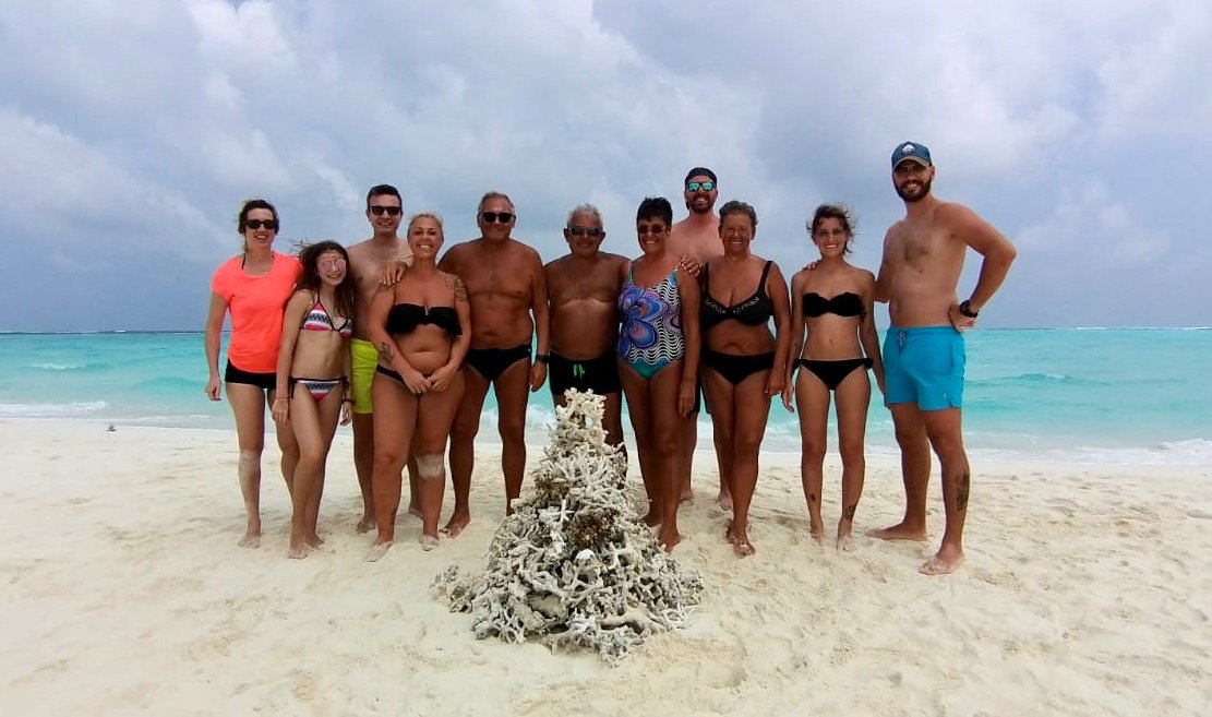 White Maakanaa Lodge-泳池