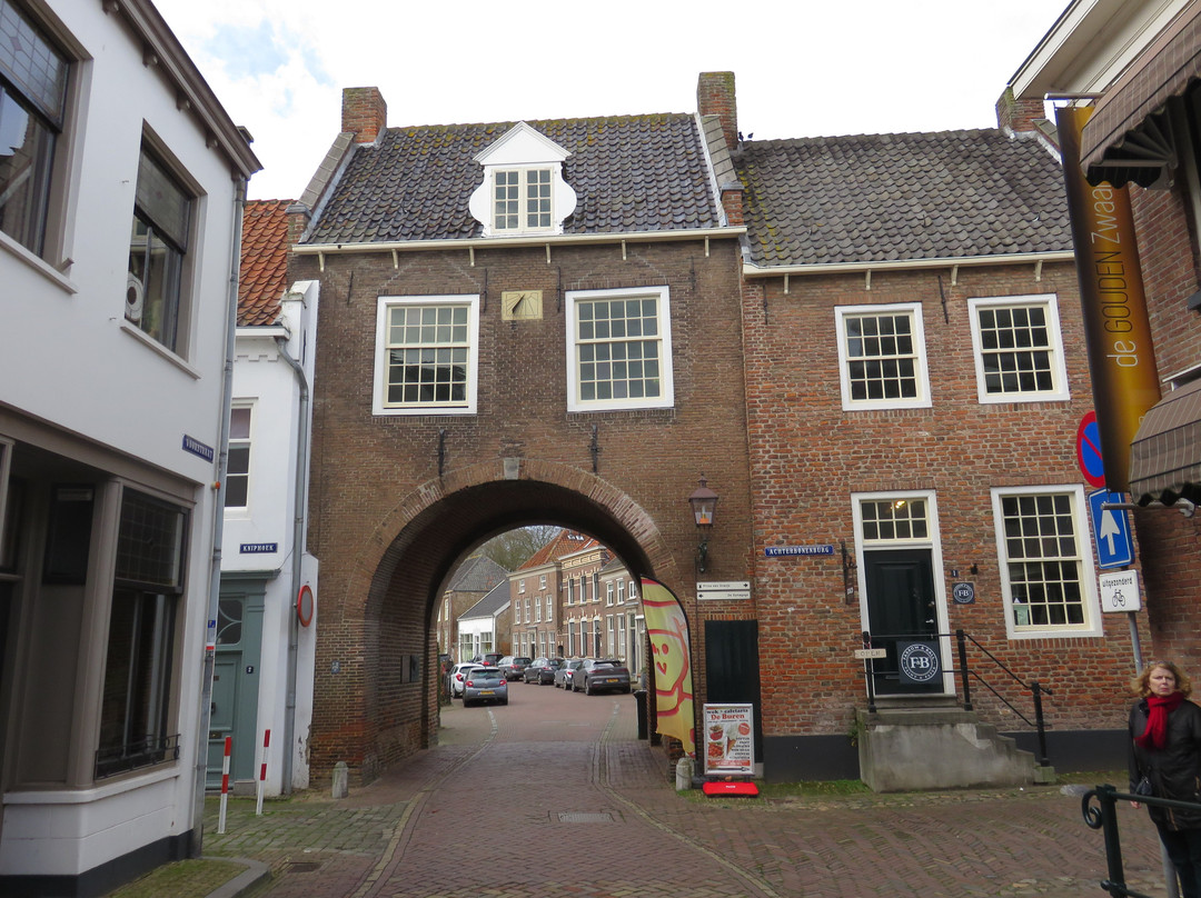 Culemborgse Poort of Huizenpoort te Buren景点图片