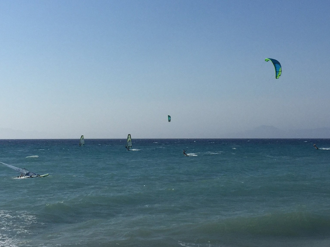 SurfingBird Kite & Windsurf Club景点图片