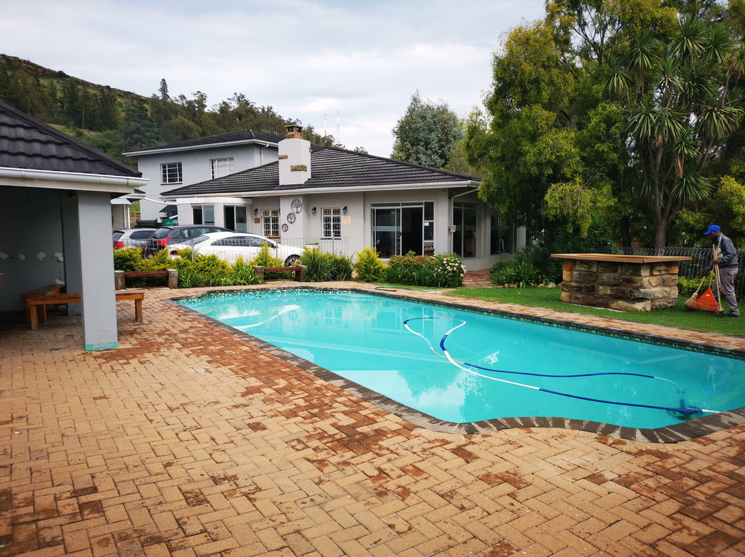 Sara-Lee B & B