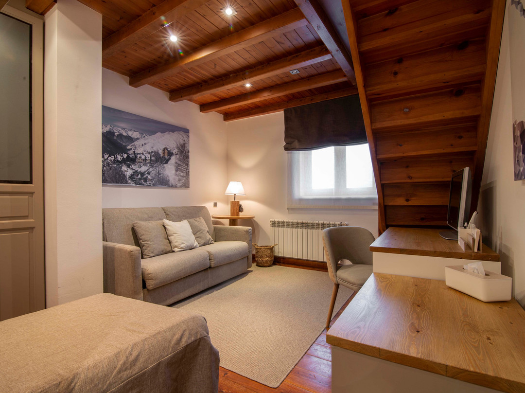 Eira Ski Lodge主图