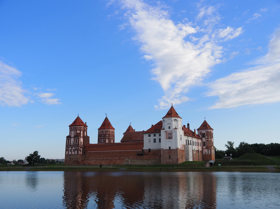 Mir Castle Hotel主图