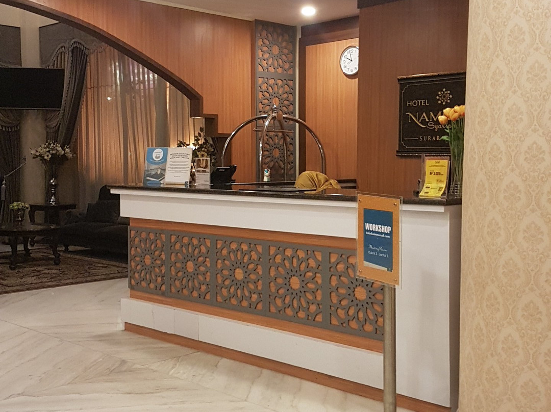 Hotel Namira Syariah Surabaya主图