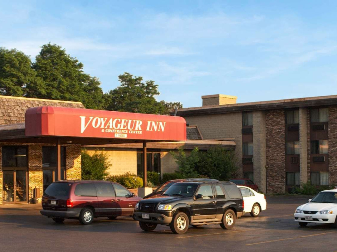 Voyageur Inn and Conference Center主图