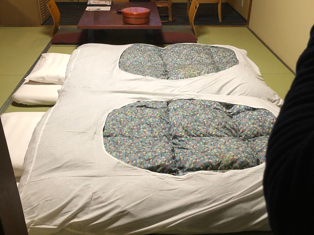 洞爷山水酒店和风主图