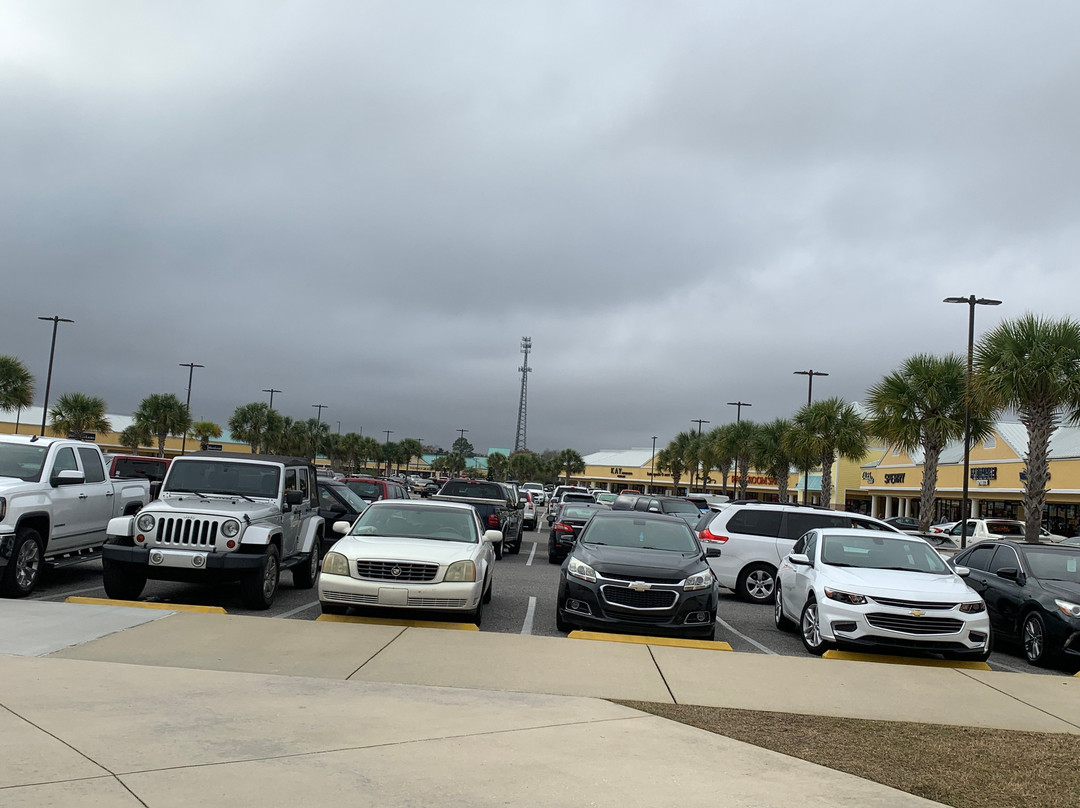 Tanger Outlets Foley-弗利必去景点