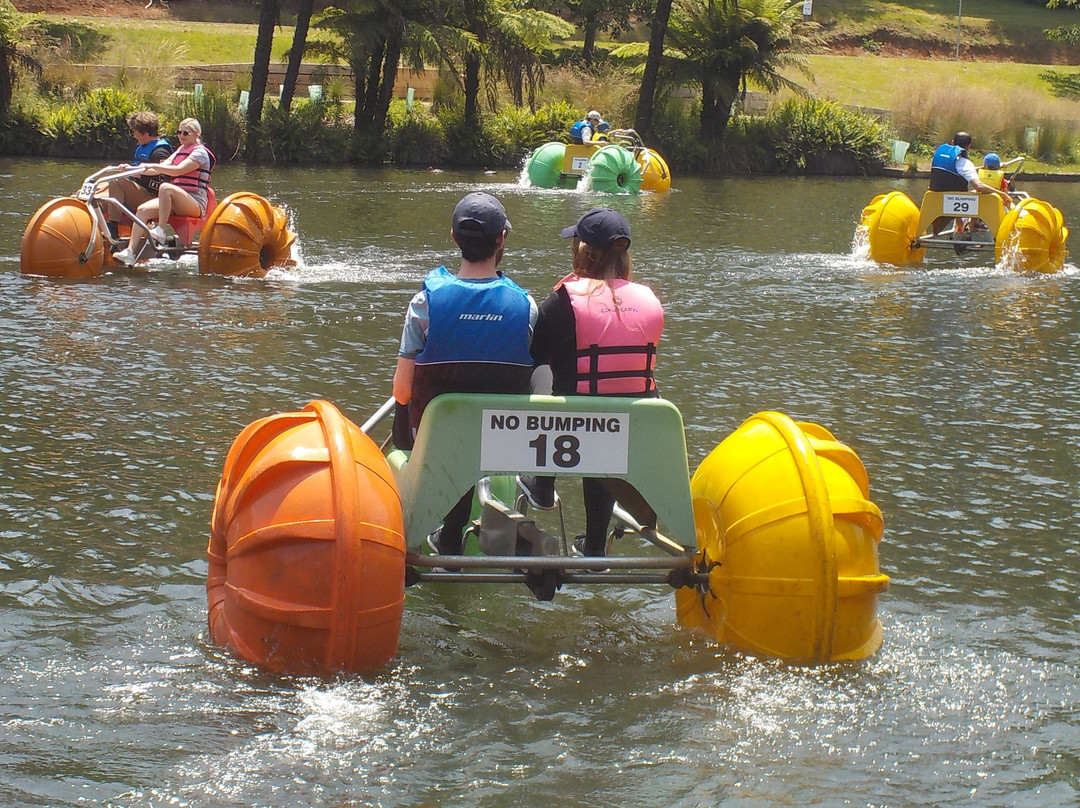 Lakeside Paddleboats-Emerald必去景点
