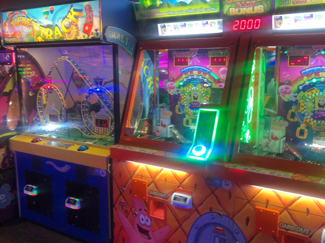 Main Event Entertainment-韦伯斯特必去景点