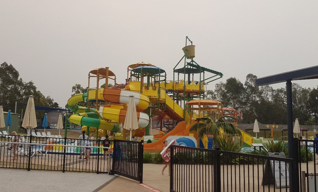 Prairiewood Leisure Centre景点图片