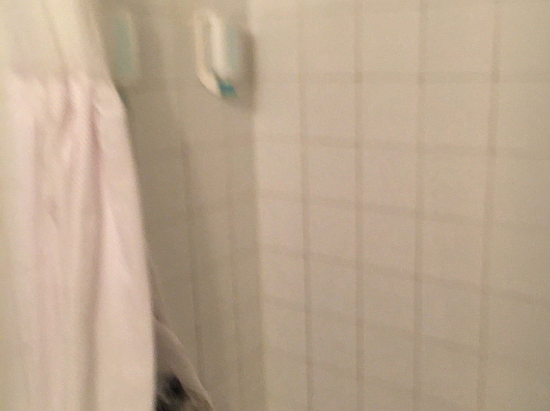 耶洛奈夫速8酒店主图