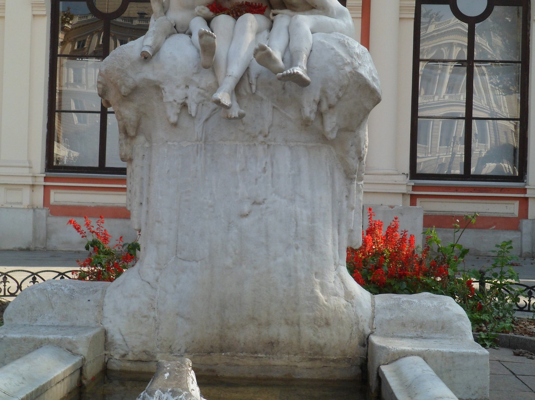 Teatralnaya Square-敖德萨必去景点