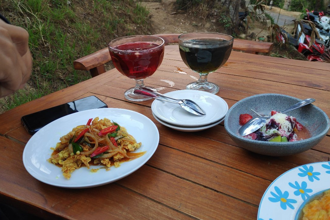 OYO 1175 Oemah Djowo Resort主图