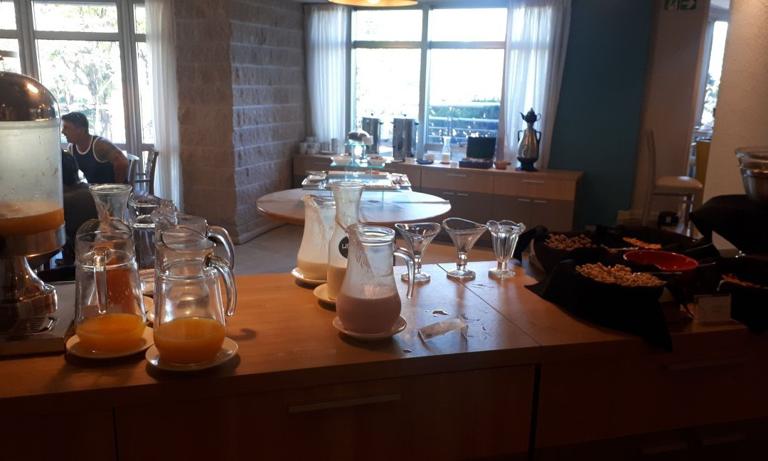 Maran Suites & Towers主图