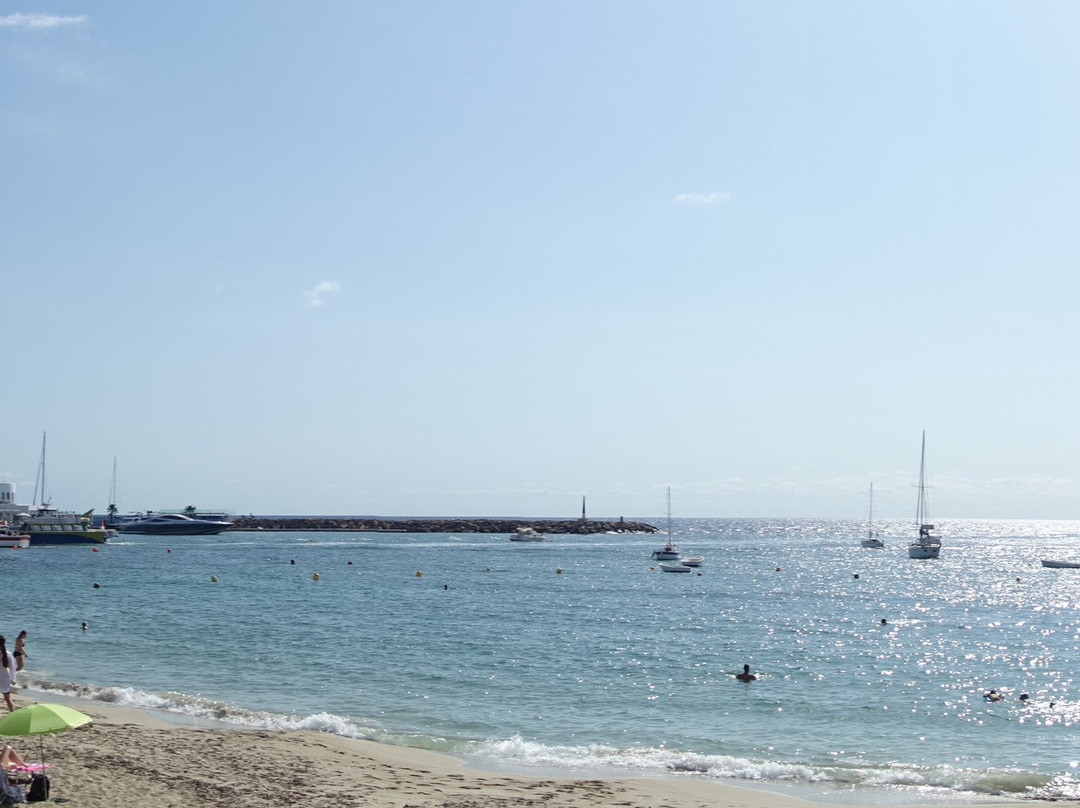 Playa De Santa Eulalia景点图片