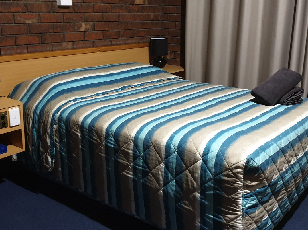 Rivergum Motel主图