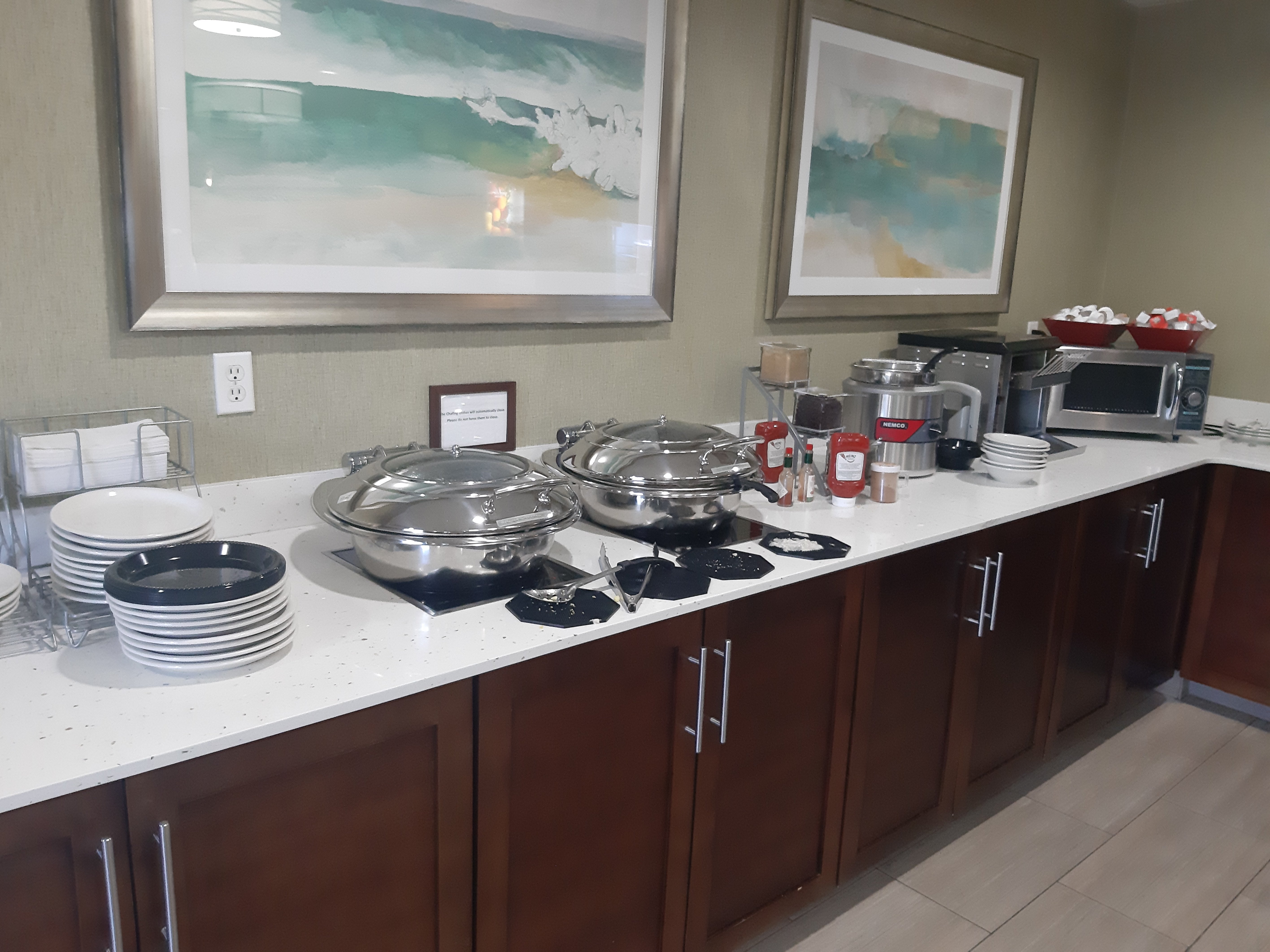 Hawthorn Suites by Wyndham Naples-餐饮