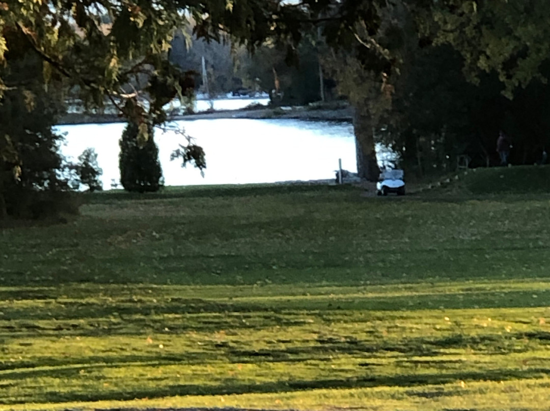 Bluff Point Golf Resort-Plattsburgh必去景点