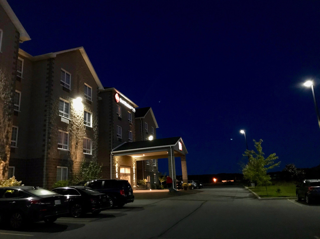 贝斯维斯特圣约翰套房酒店主图