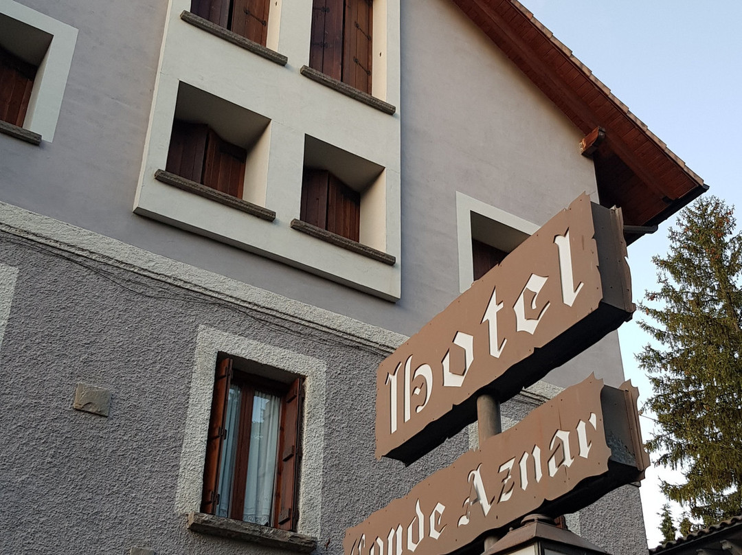 阿斯纳尔伯爵酒店主图